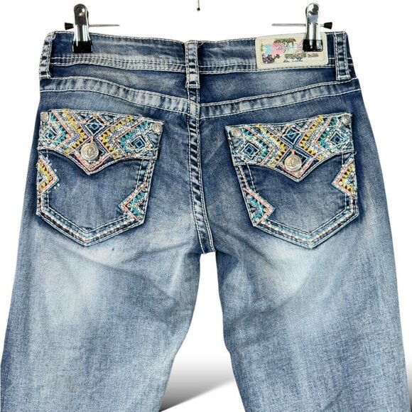 Grace In LA Capri Jeans Womens Sz 26 Blue Embroidered Pockets Distressed Denim - Picture 6 of 13